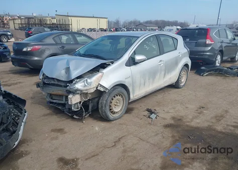 2015 Toyota Prius C One z USA, uszkodzony, nr VIN JTDKDTB39F1105659